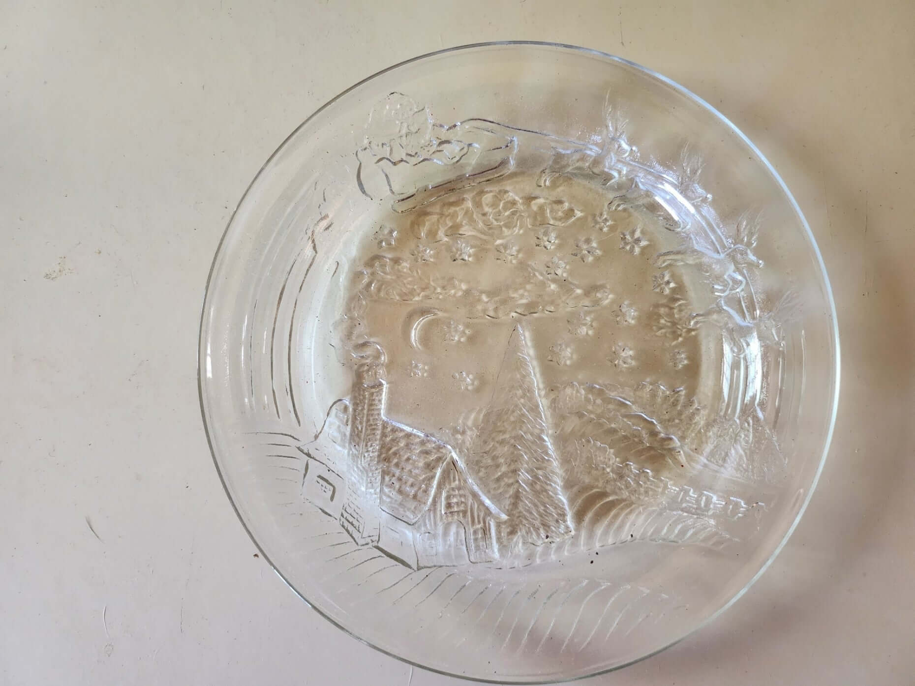 Clear Glass Christmas Saucer - Doylestreasures