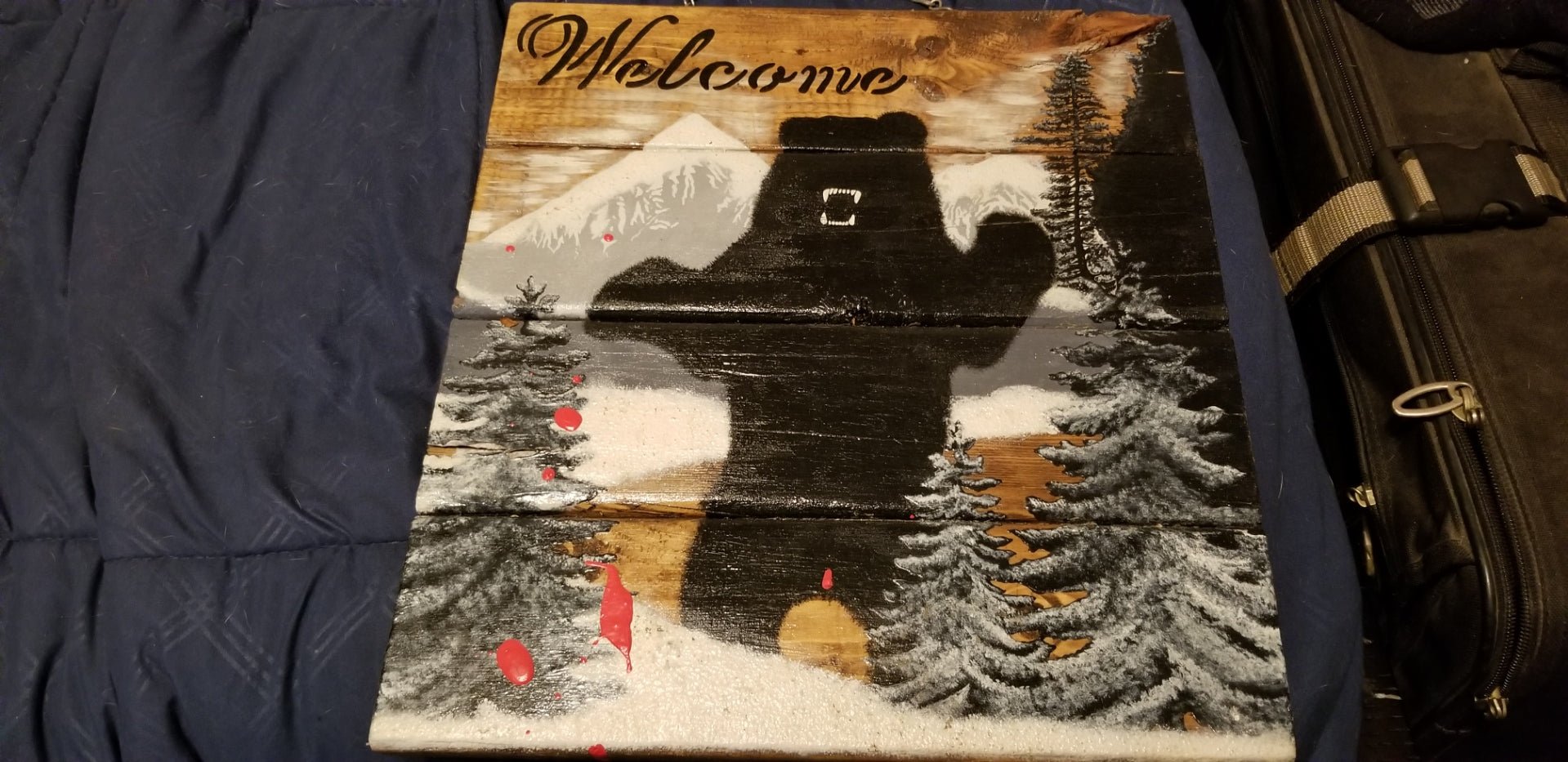 Hand made Welcome Sign Wooden painting of a Bear - Doylestreasures