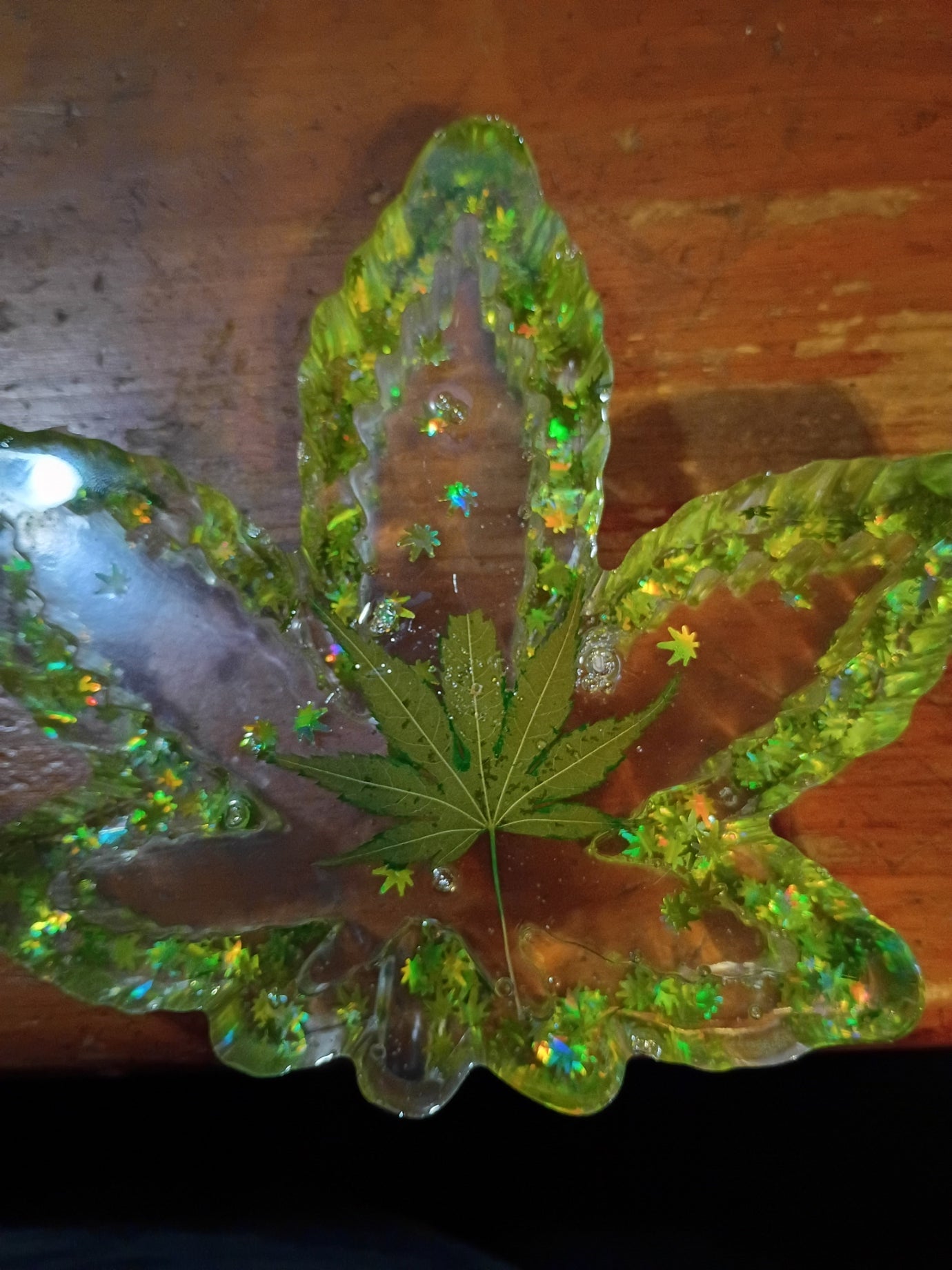 Large handmade clear marijuana leaf resin ashtray (Dimensions 6” x 7” x 1.25”) - Doylestreasures