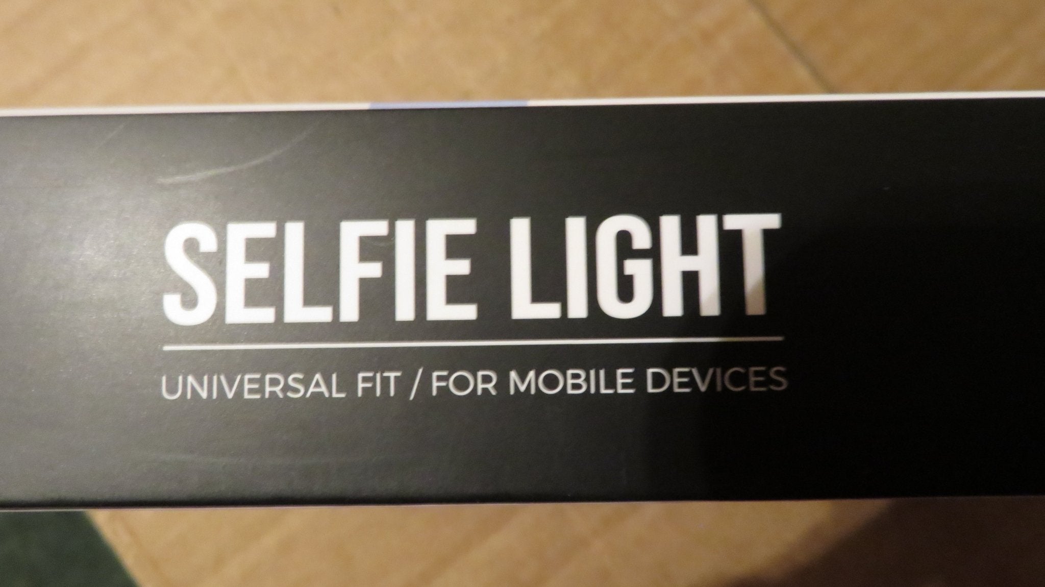 Primo Rechargeable LED Selfie Light in Silver - Doylestreasures